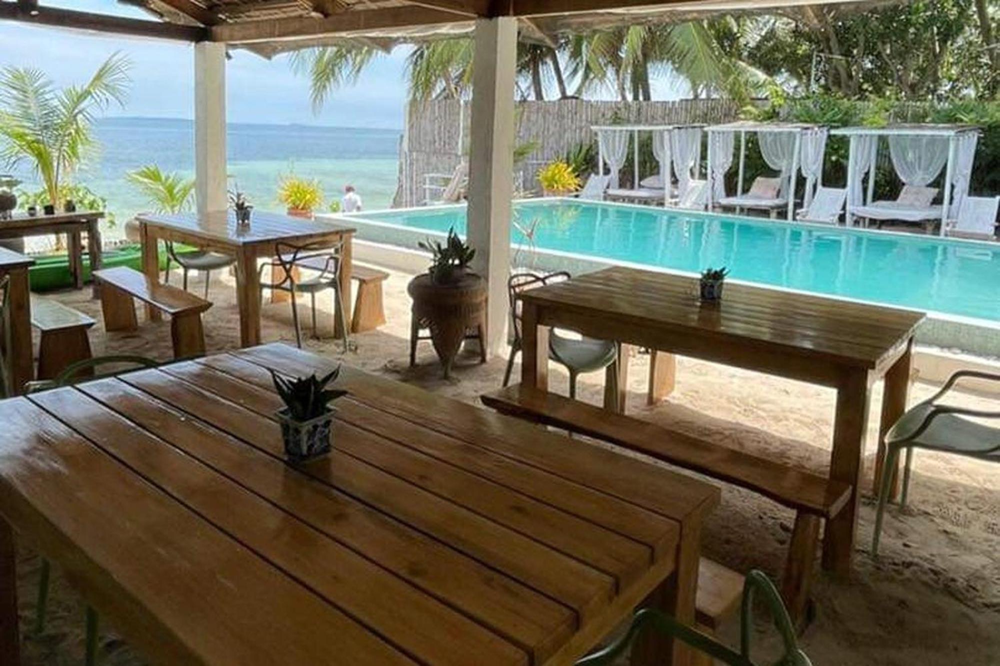 Sirom Beach House Tambobong Exterior photo